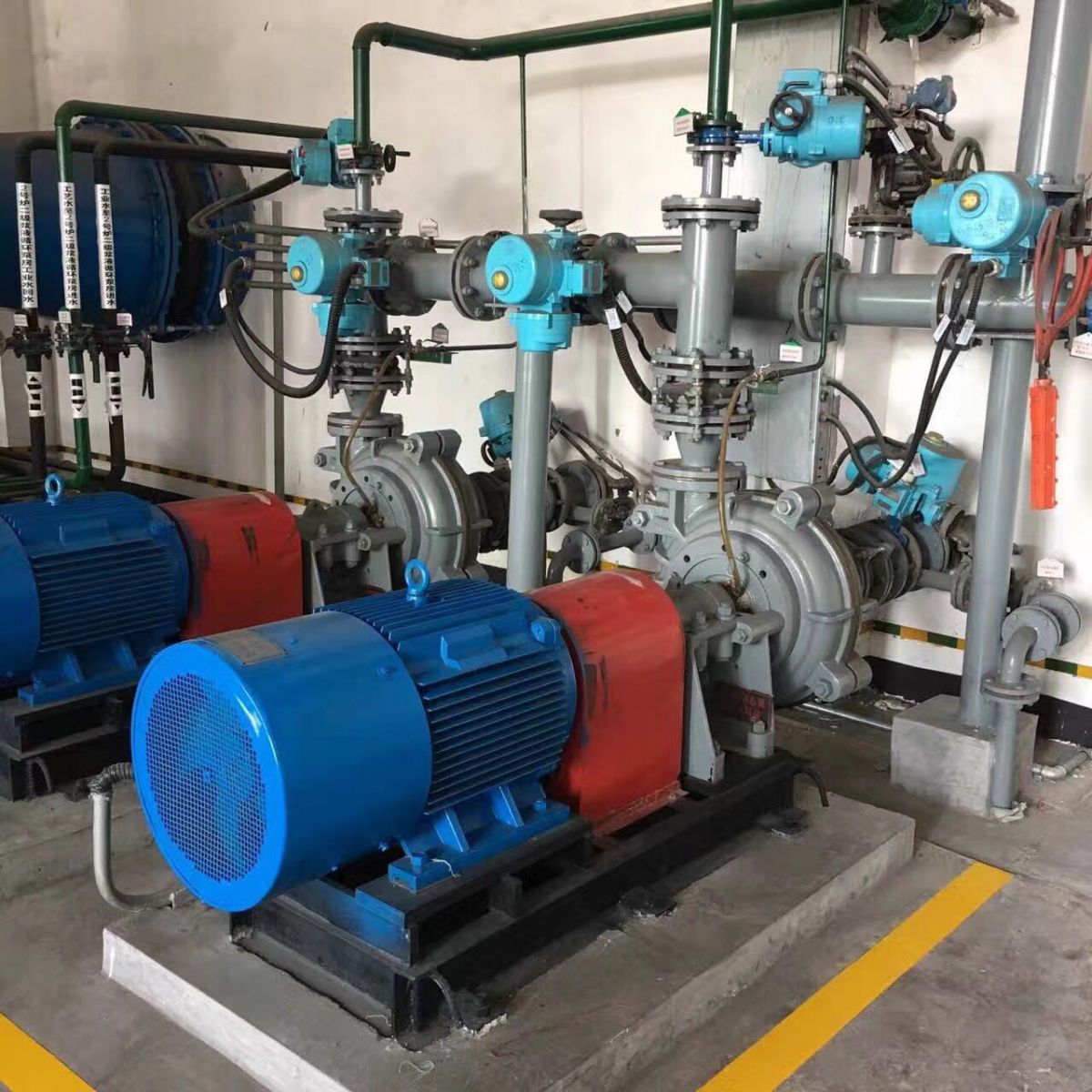 AH�ͽ��ك�(n��i)�r���{��